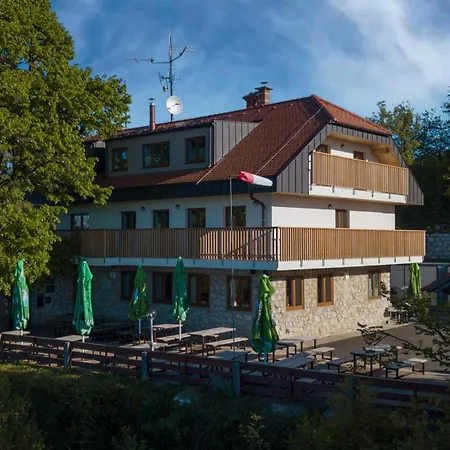 Tonckov Dom Na Lisci Sevnica